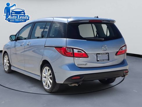 Used 2012 MAZDA MAZDA5 Touring w/ Moonroof & Audio Pkg image 6