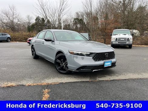 Certified 2025 Honda Accord Sport image 2