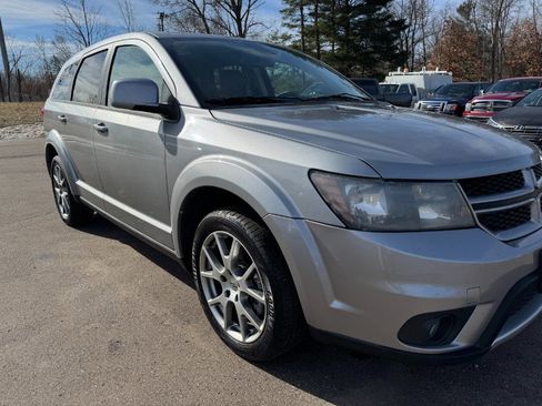 Used 2019 Dodge Journey GT image 12