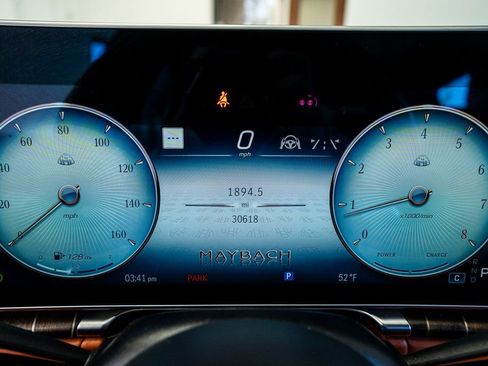 Used 2022 Mercedes-Benz Maybach S 580 4MATIC image 42