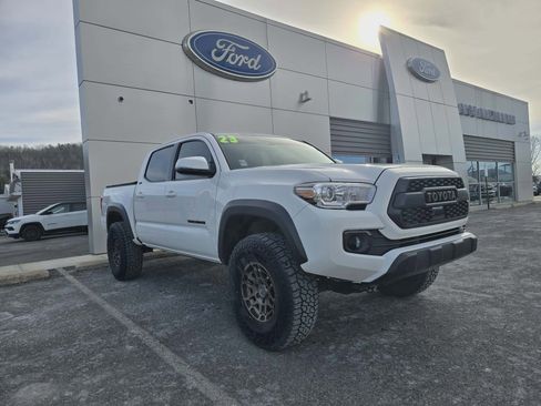Used 2023 Toyota Tacoma 4x4 Double Cab image 1