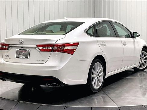 Used 2013 Toyota Avalon Limited FWD image 13