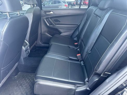 Used 2021 Volkswagen Tiguan SE R-Line AWD/4WD image 30