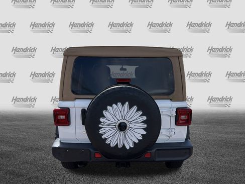 Used 2020 Jeep Wrangler Unlimited Sport AWD/4WD image 9