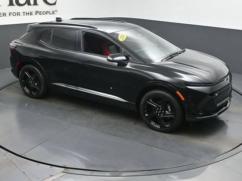 Used 2026 Chevrolet Equinox EV RS AWD/4WD image 38