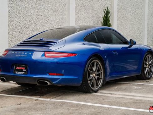 Used 2013 Porsche 911 Carrera RWD image 9