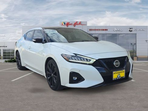 Used 2021 Nissan Maxima SR w/ Sport Mat Group FWD image 7