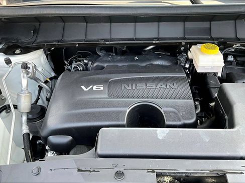 Used 2024 Nissan Pathfinder SL w/ SL Premium Package AWD/4WD image 31