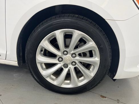 Used 2016 Buick LaCrosse Leather FWD image 17