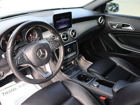 Used 2018 Mercedes-Benz CLA 250 4MATIC image 20