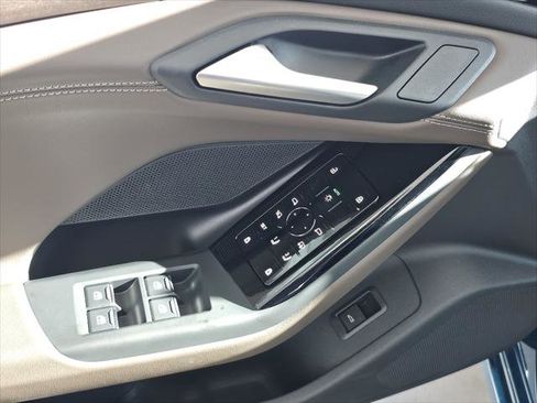 Certified 2025 Audi A6 e-tron Premium w/ Convenience Package RWD image 11