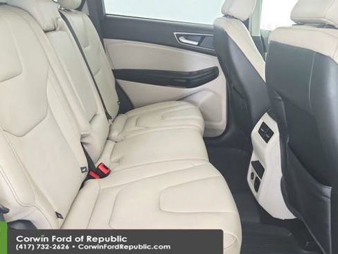 Certified 2022 Ford Edge Titanium image 24
