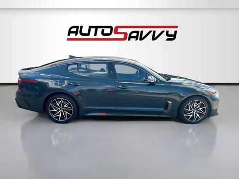 Used 2022 Kia Stinger GT-Line w/ Sun & Sound Package AWD/4WD image 8