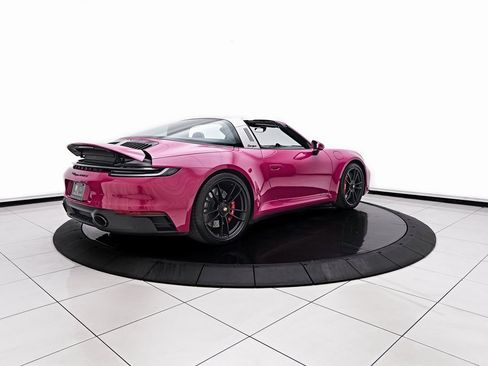 Used 2024 Porsche 911 Targa 4 GTS w/ Premium Package image 19