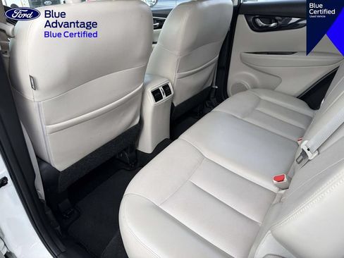 Used 2019 Nissan Rogue Sport SL FWD image 18