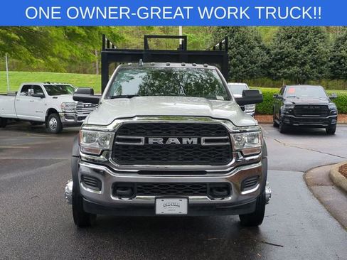 Used 2022 RAM 5500 Tradesman w/ Chrome Appearance Group RWD image 8