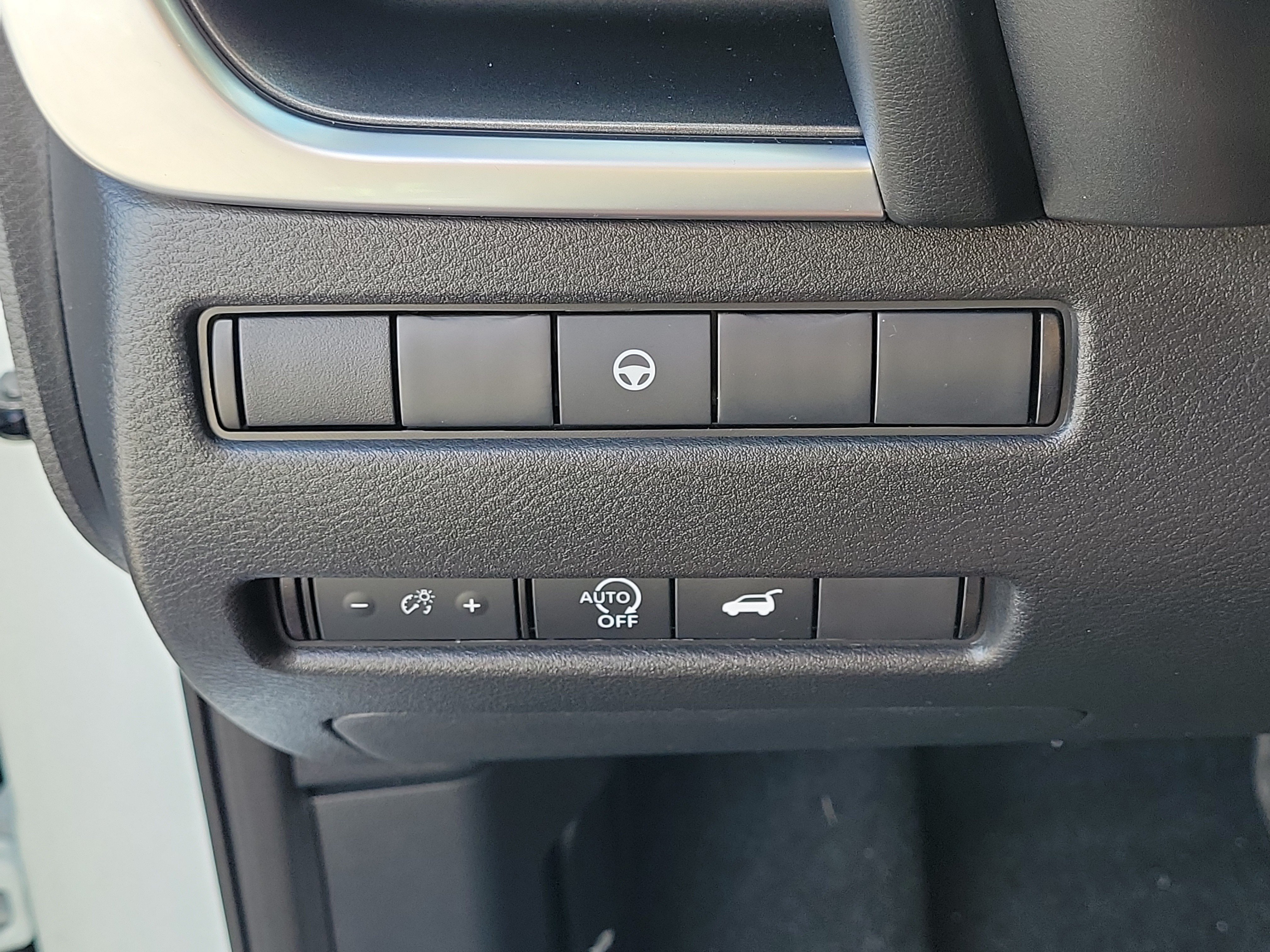 Certified 2024 Nissan Rogue SV w/ SV Premium Package FWD image 24