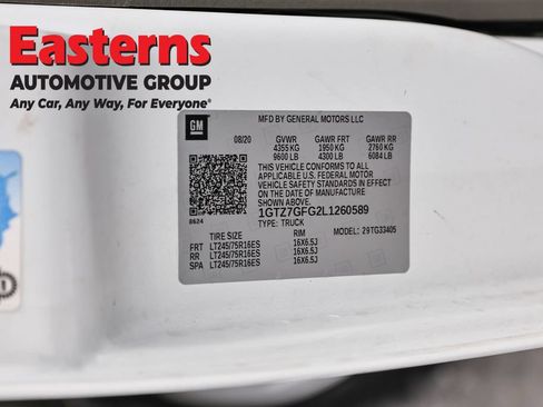 Used 2020 GMC Savana 3500 w/ Driver Convenience Package RWD image 34