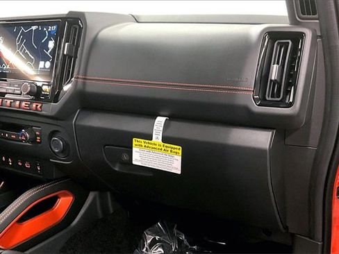 New 2025 Nissan Frontier PRO-4X w/ Pro Premium Package image 33