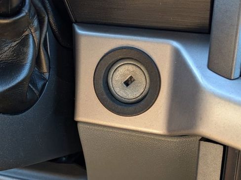 Used 2022 Ford F150 XLT AWD/4WD image 27