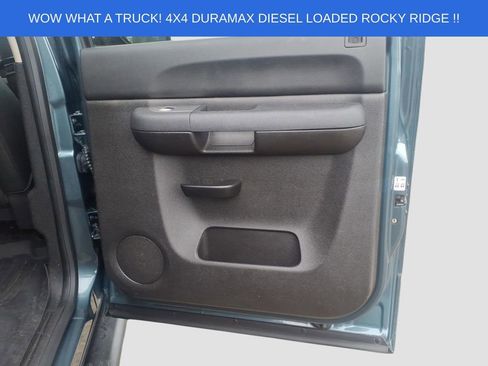 Used 2014 Chevrolet Silverado 2500 LT w/ Interior Plus Package image 12