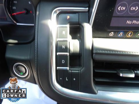 Used 2021 Chevrolet Suburban Z71 w/ Luxury Package AWD/4WD image 21