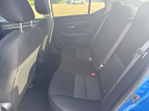Certified 2023 Nissan Sentra SV FWD image 11