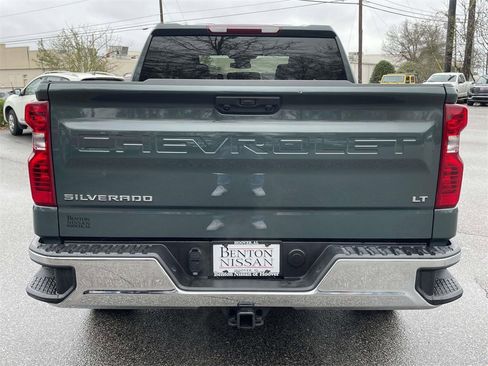 Used 2025 Chevrolet Silverado 1500 LT image 4