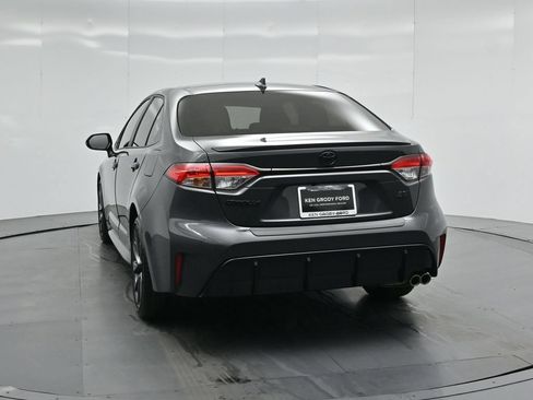 Used 2026 Toyota Corolla SE FWD image 25