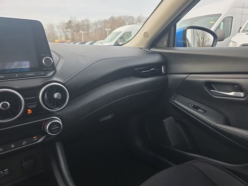 Used 2020 Nissan Sentra SV image 41