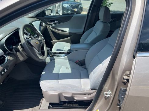 Used 2022 Chevrolet Malibu LS w/ LPO, Convenience Package 2 FWD image 17