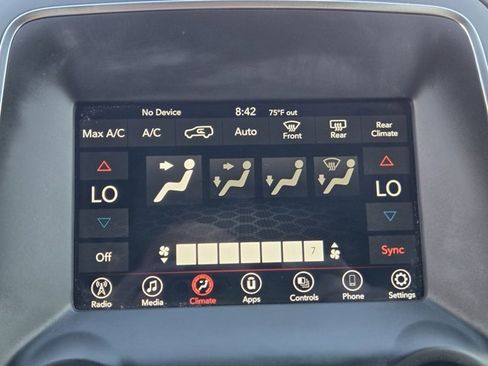 Used 2020 Dodge Durango SXT image 18