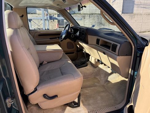 Used 1997 Dodge Ram 1500 Truck 4x4 Regular Cab image 48