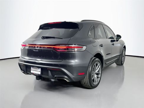 Used 2026 Porsche Macan Turbo AWD/4WD image 7