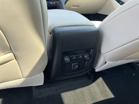 Certified 2023 Buick Enclave Essence w/ Experience Buick Package FWD image 21