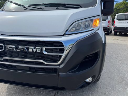 Used 2025 RAM ProMaster 2500 w/ U-Haul Equipment Group FWD image 33