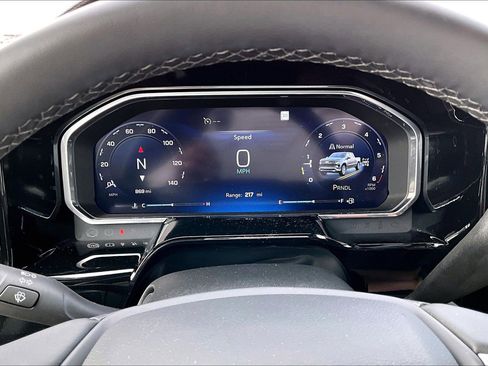 Used 2026 Chevrolet Silverado 1500 RST w/ RST Select Package AWD/4WD image 14