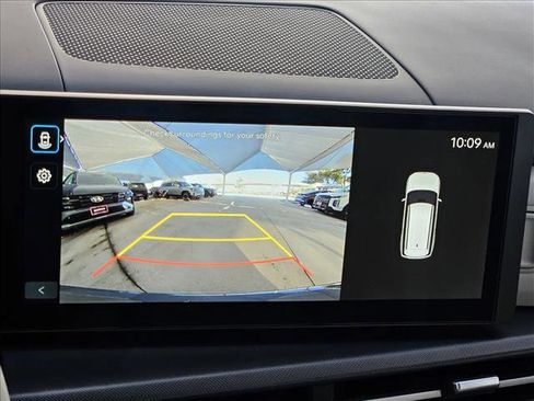 Used 2025 Hyundai Santa Fe SEL image 17