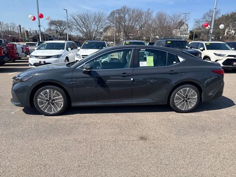 New 2026 Toyota Camry XLE AWD/4WD image 4