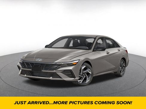 Used 2026 Hyundai Elantra Sport FWD image 1