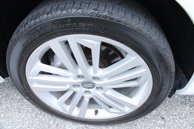 Used 2019 Audi Q5 2.0T Premium Plus w/ Premium Plus Package AWD/4WD image 41