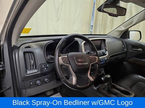 Used 2021 GMC Canyon Denali image 16