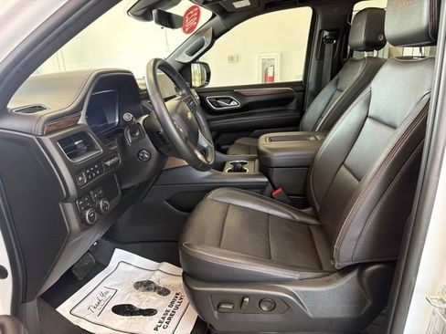 Used 2023 Chevrolet Tahoe High Country AWD/4WD image 19