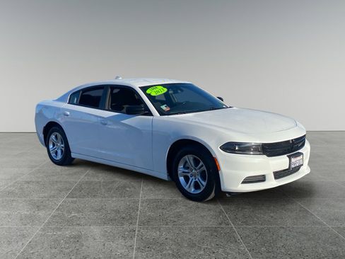 Used 2023 Dodge Charger SXT image 7