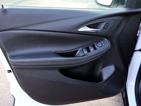 Used 2025 Buick Encore GX Preferred FWD image 23