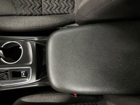 Certified 2024 Chevrolet Equinox LT AWD/4WD image 26