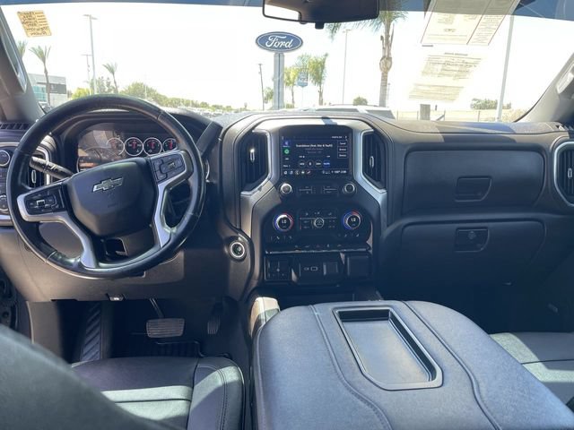 Used 2022 Chevrolet Silverado 1500 RST w/ LPO, Blackout Package AWD/4WD image 19