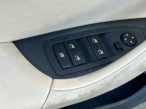 Used 2018 BMW X1 xDrive28i image 11