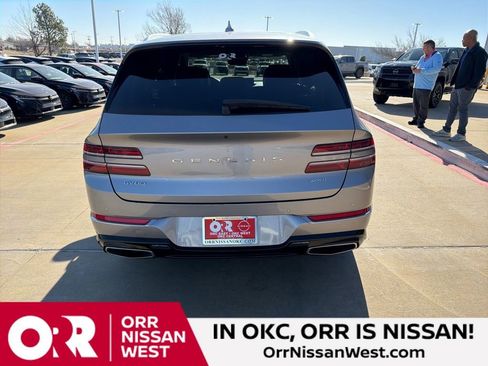 Used 2024 Genesis GV80 2.5T image 4