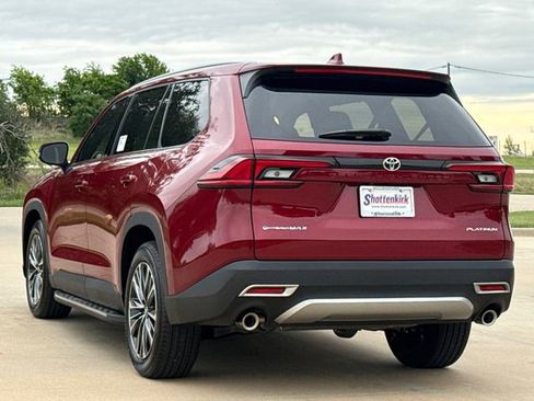 New 2026 Toyota Grand Highlander AWD Hybrid image 6